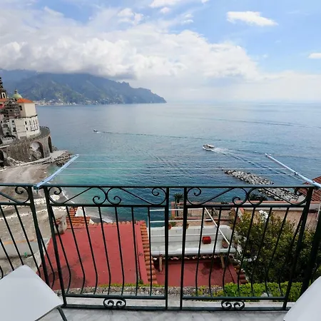 House La Torricella Holiday home *